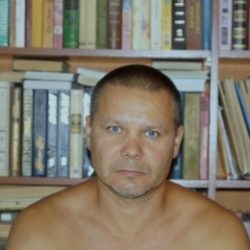 Восточный парень ищет  девушку в Ижевске для секс встреч